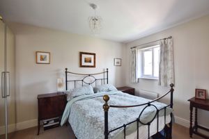 Bedroom 4- click for photo gallery